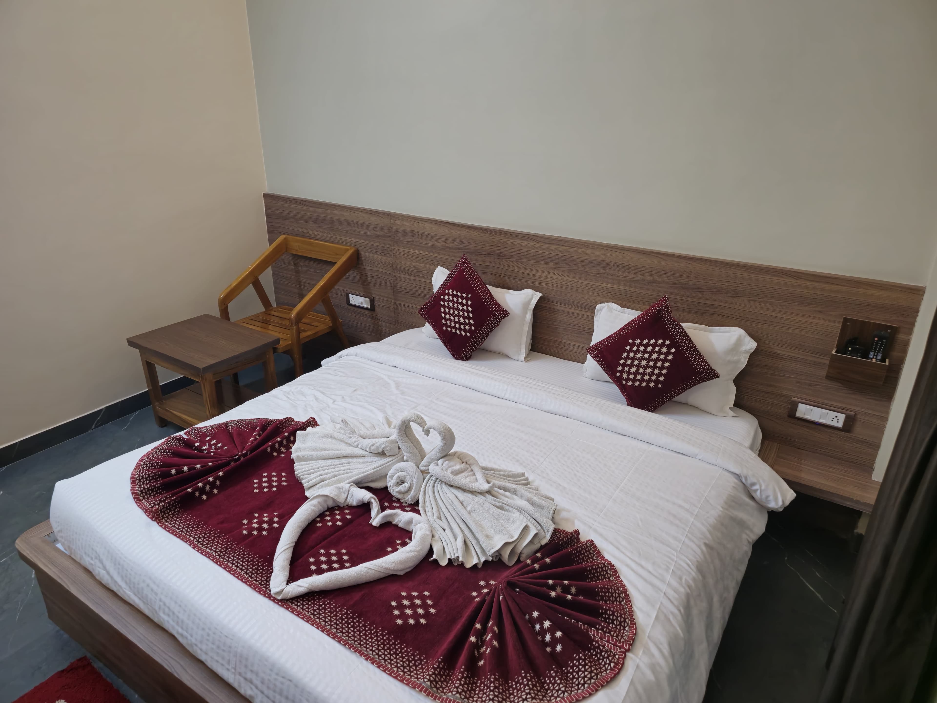 Royal Accommodation