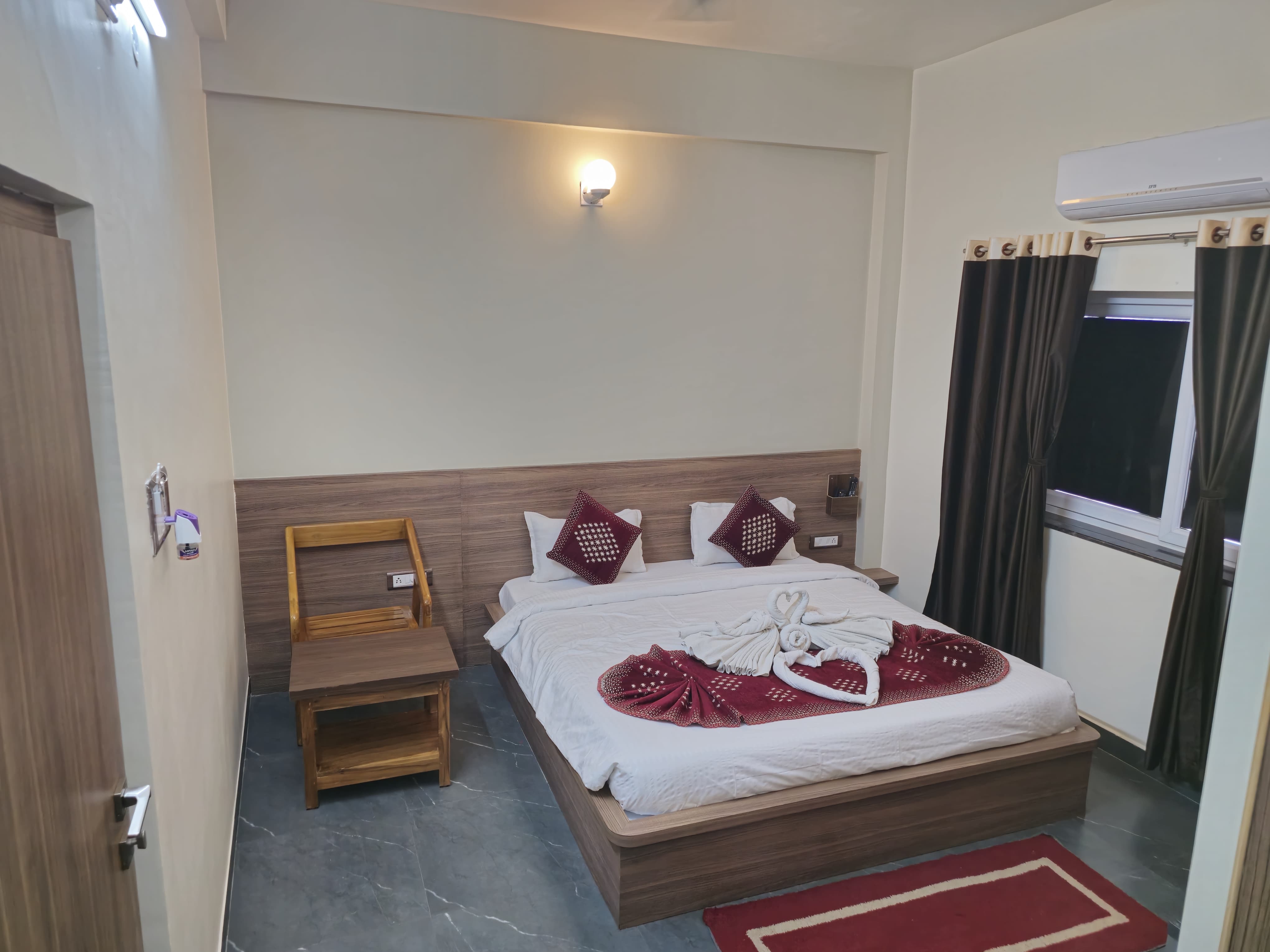 Executive Room
